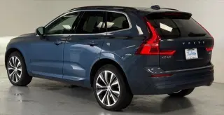 Volvo XC60 2022 AWD B5 Momentum 4 puertas SUV