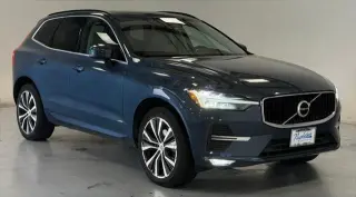 Volvo XC60 2022 AWD B5 Momentum 4 puertas SUV
