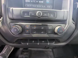 Chevrolet Silverado 2500HD 2017 4x4 Camioneta de Trabajo 4 puertas Cabina Crew SB