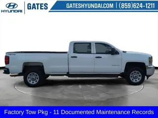 Chevrolet Silverado 3500HD 2017 4x4 Camioneta de Trabajo 4 puertas Cabina Crew SRW