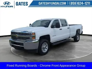 Chevrolet Silverado 3500HD 2017 4x4 Camioneta de Trabajo 4 puertas Cabina Crew SRW