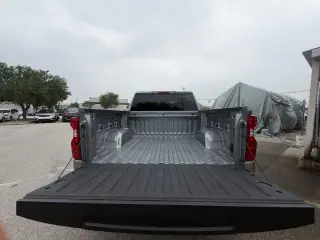 Chevrolet Silverado 1500 2026 4x2 LT 4 puertas Cabina Crew 6.6 pies. SB