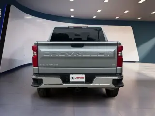 Chevrolet Silverado 1500 2026 4x2 LT 4 puertas Cabina Crew 6.6 pies. SB