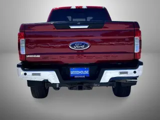 Ford F-350 Super Duty 2017 4x4 Lariat 4 puertas Cabina Crew 6.8 pies. SRW Pickup