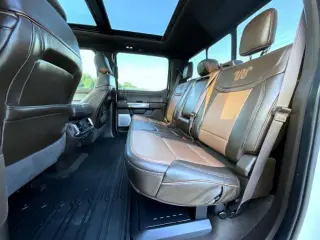 Ford F-150 2022 4x4 King Ranch 4 puertas SuperCrew 5.5 pies. SB