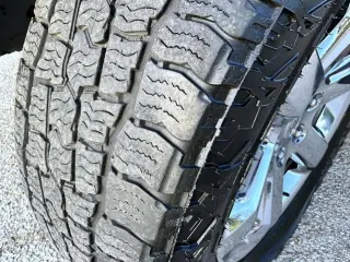 Ford F-150 2022 4x4 King Ranch 4 puertas SuperCrew 5.5 pies. SB