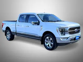 Ford F-150 2022 4x4 King Ranch 4 puertas SuperCrew 5.5 pies. SB