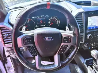 Ford F-150 2020 4x4 Raptor 4 puertas SuperCrew 5.5 pies. Caja corta
