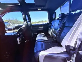 Ford F-150 2020 4x4 Raptor 4 puertas SuperCrew 5.5 pies. Caja corta