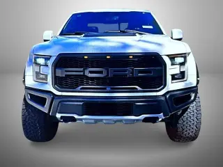 Ford F-150 2020 4x4 Raptor 4 puertas SuperCrew 5.5 pies. Caja corta