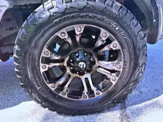 Ford F-150 2020 4x4 Raptor 4 puertas SuperCrew 5.5 pies. Caja corta