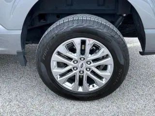 Ford F-150 2024 4x4 XLT 4 puertas SuperCrew 5.5 pies SB