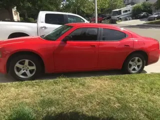 2010 DODGE CHARGER SE