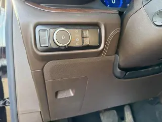 Ford Explorer 2023 AWD King Ranch 4 puertas SUV