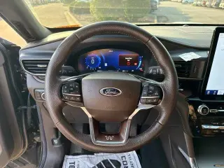 Ford Explorer 2023 AWD King Ranch 4 puertas SUV