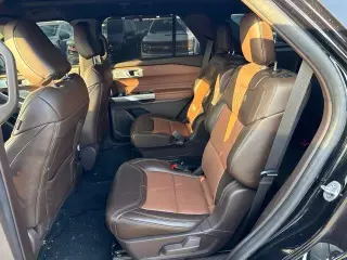 Ford Explorer 2023 AWD King Ranch 4 puertas SUV