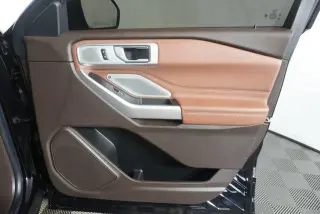 Ford Explorer 2023 AWD King Ranch 4 puertas SUV