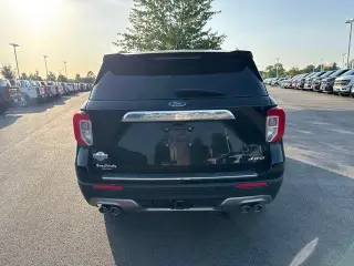 Ford Explorer 2023 AWD King Ranch 4 puertas SUV
