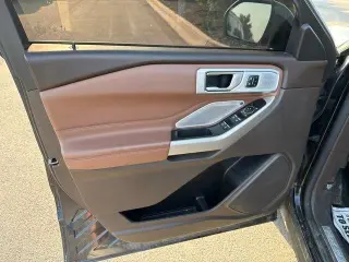 Ford Explorer 2023 AWD King Ranch 4 puertas SUV