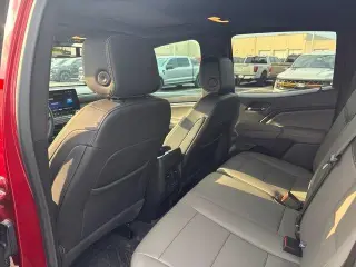 Chevrolet Colorado 2024 4x4 ZR2 4 puertas Cabina Crew 1.52 m (5 pies) caja corta