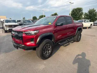 Chevrolet Colorado 2024 4x4 ZR2 4 puertas Cabina Crew 1.52 m (5 pies) caja corta