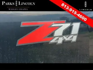 Chevrolet Silverado 1500 2013 4x4 LTZ 4 puertas Cabina Crew 5.8 pies. SB