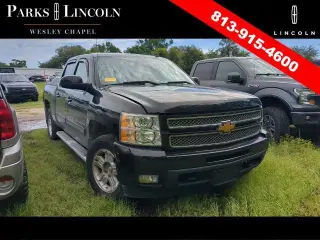 Chevrolet Silverado 1500 2013 4x4 LTZ 4 puertas Cabina Crew 5.8 pies. SB