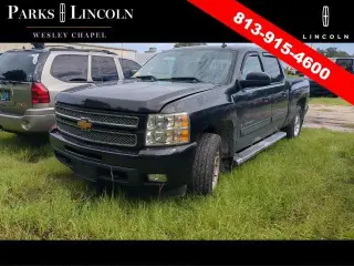 Chevrolet Silverado 1500 2013 4x4 LTZ 4 puertas Cabina Crew 5.8 pies. SB