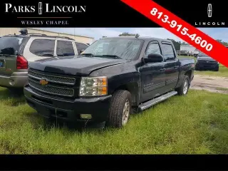 Chevrolet Silverado 1500 2013 4x4 LTZ 4 puertas Cabina Crew 5.8 pies. SB