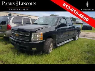 Chevrolet Silverado 1500 2013 4x4 LTZ 4 puertas Cabina Crew 5.8 pies. SB