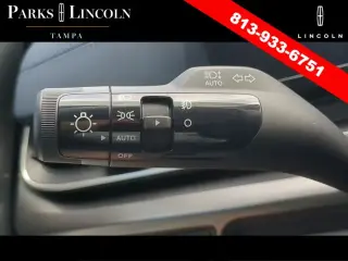 Kia Carnival 2025 SX 4 puertas Minivan