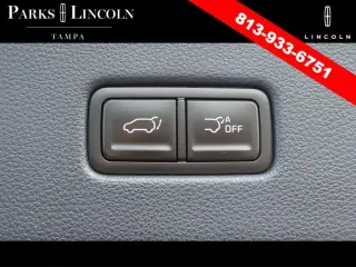 Kia Carnival 2025 SX 4 puertas Minivan