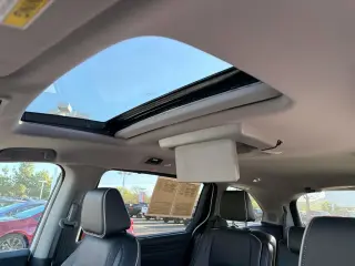 Honda Odyssey 2024 Elite 4 puertas Minivan
