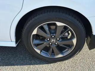 Honda Odyssey 2024 Elite 4 puertas Minivan