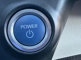 Toyota Sienna 2021 Platinum 7 pasajeros 4 puertas Minivan