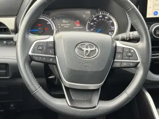 Toyota Highlander Híbrido 2023 AWD XLE 4 puertas SUV