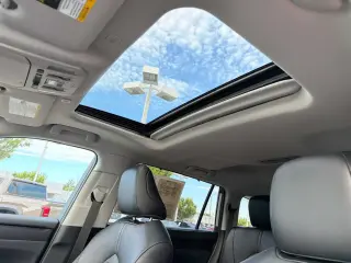 Toyota Highlander Híbrido 2023 AWD XLE 4 puertas SUV