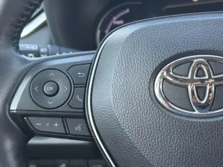 Toyota RAV4 Híbrido 2025 AWD XLE Premium 4 puertas SUV