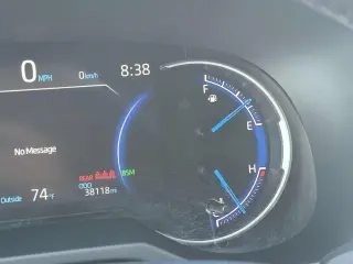 Toyota RAV4 Híbrido 2025 AWD XLE Premium 4 puertas SUV