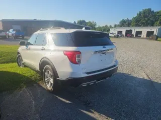 Ford Explorer 2024 AWD XLT 4 puertas SUV