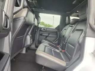 Ford Bronco 2025 4x4 Outer Banks 4 puertas SUV