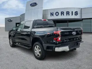Ford Ranger 2025 4x4 Lariat 4 puertas SuperCrew 5.0 pies SB