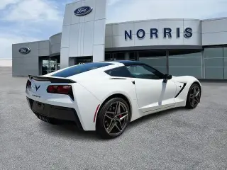 Chevrolet Corvette 2015 Stingray Z51 2 puertas Cupé con paquete 2LT