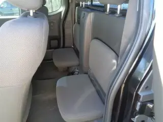 2008 Nissan Frontier XE KG