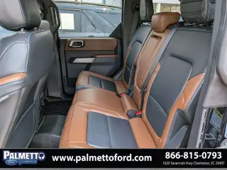 Ford Bronco 2023 4x4 Outer Banks 4 puertas SUV