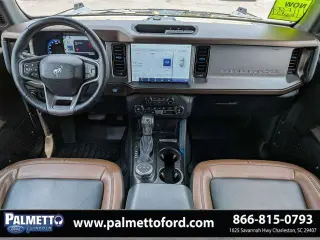 Ford Bronco 2023 4x4 Outer Banks 4 puertas SUV
