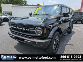 Ford Bronco 2023 4x4 Outer Banks 4 puertas SUV
