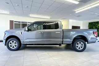 Ford F-150 2024 4x4 XLT 4 puertas SuperCrew 6.5 pies. SB