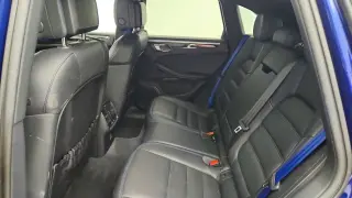 Porsche Macan 2023 AWD T 4 puertas SUV