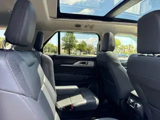 Ford Explorer 2025 AWD Active 4 puertas SUV